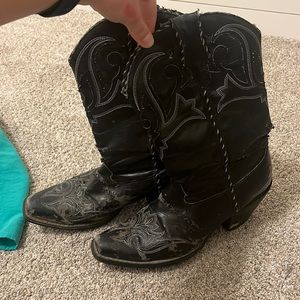 Black cowgirl boots